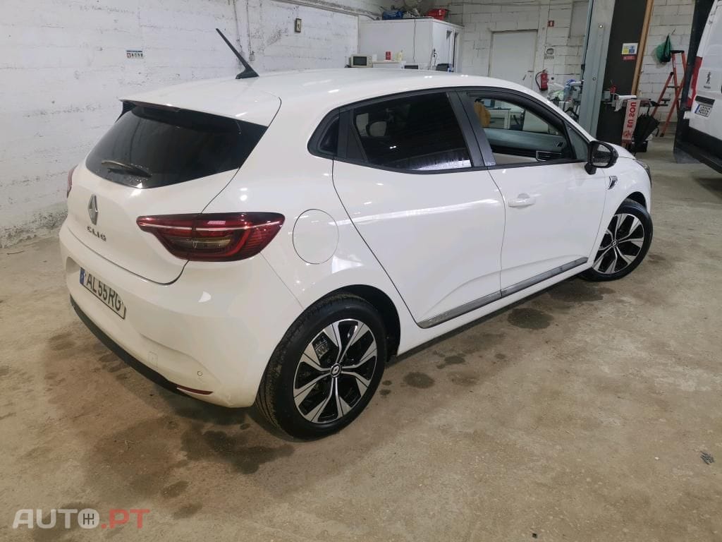 Renault Clio 1.0 TCe Limited Bi-Fuel