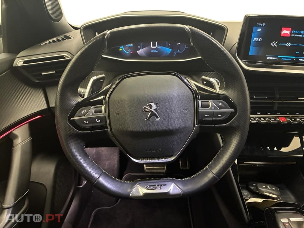 Peugeot 2008 1.2 PureTech GT Pack EAT8