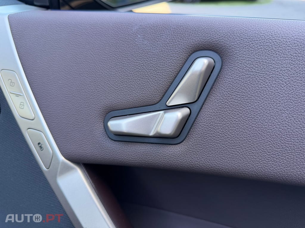 BMW iX xDrive 40 Pack Desportivo