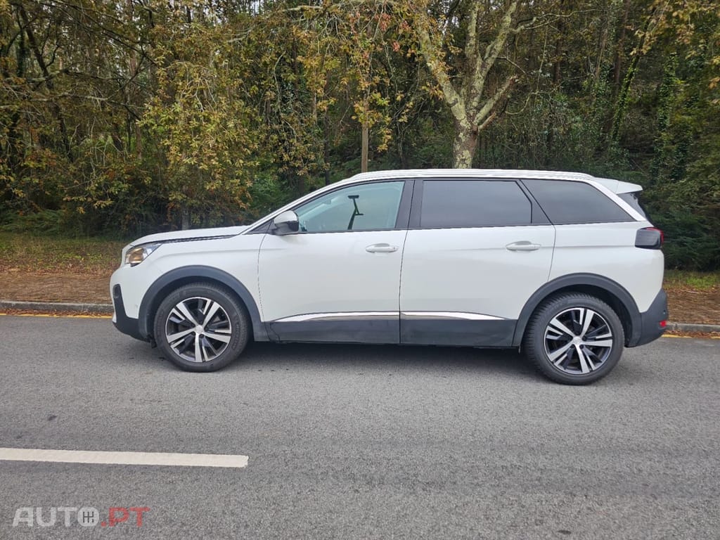Peugeot 5008 1.5 BlueHDi Allure Pack EAT8