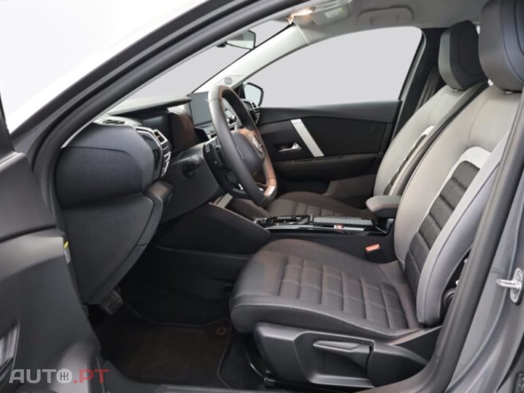 Citroen C4 X 1.2 Hybrid Plus e-DSC6 I.V.A DEDUTIVEL