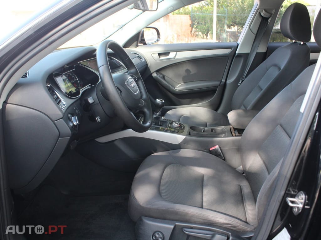 Audi A4 Avant 2.0 TDI Business Line