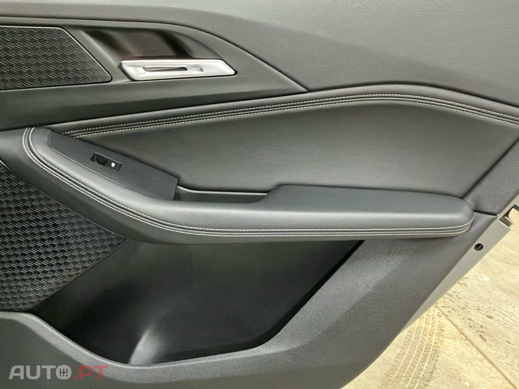 BMW 218 Active Tourer d Pack M Auto