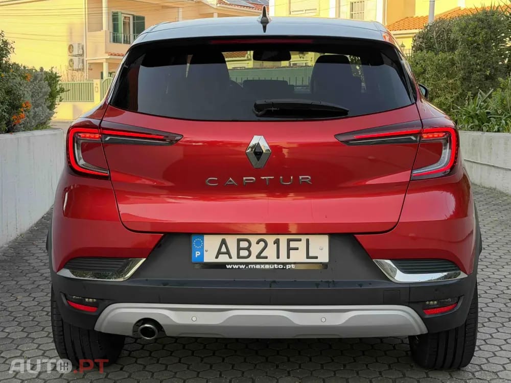 Renault Captur 1.0 TCe Exclusive