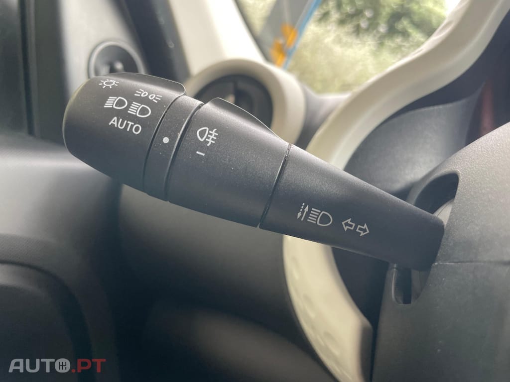 Renault Twingo 1.0 SCe Zen