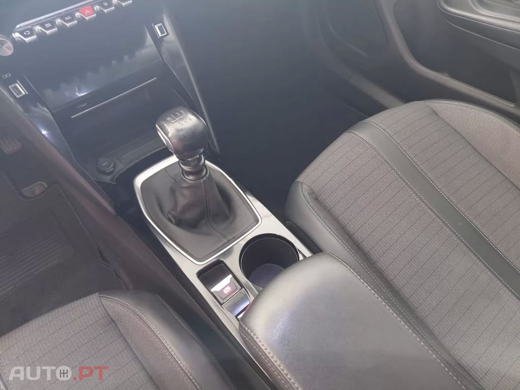 Peugeot 2008 PureTech 100 Stop&Start Active Pack