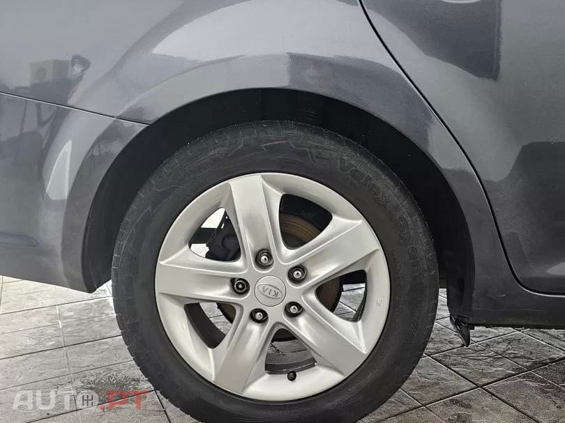 Kia Ceed SW 1.4 CVVT EX ISG