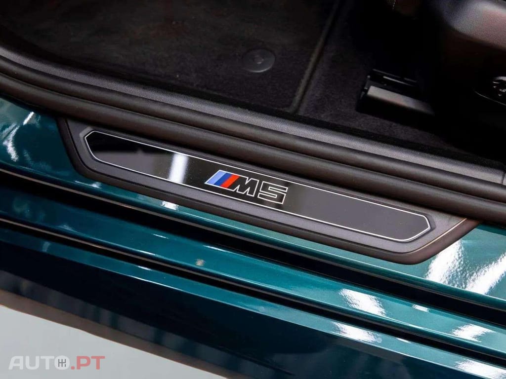 BMW M5 I.V.A DEDUTÍVEL