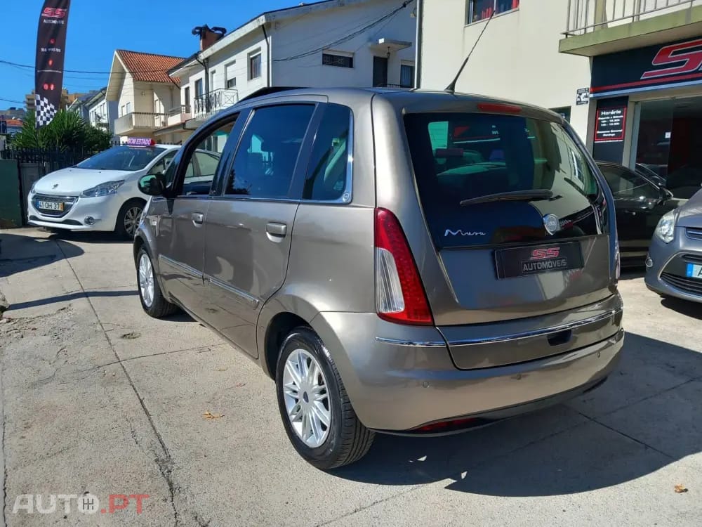 Lancia Musa 1.3 16V M-jet Platino S&S