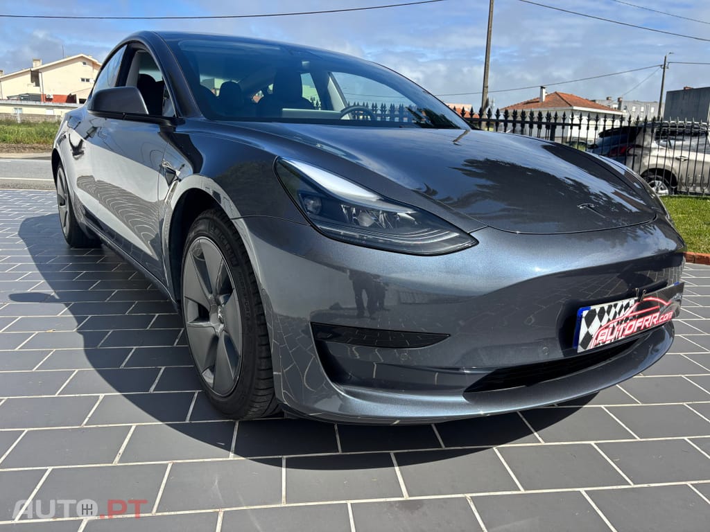 Tesla Model 3 Tração Traseira Premium