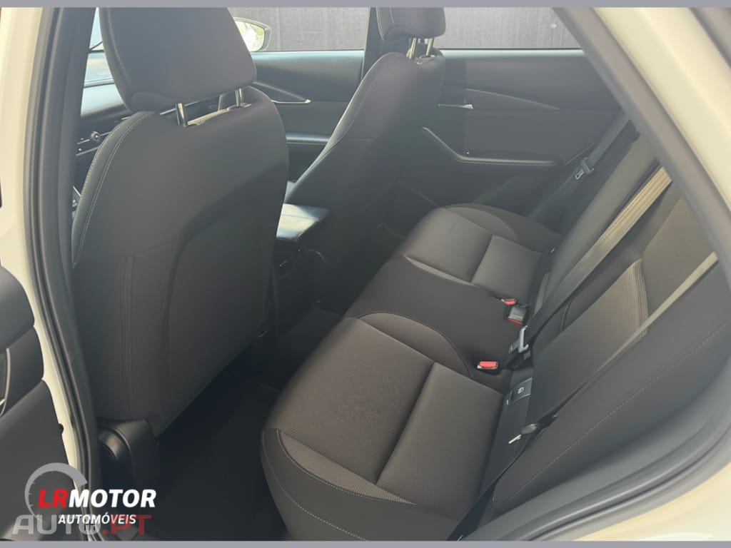 Mazda CX-30 1.8 Sky-D Evolve i-Active — fotografia 6