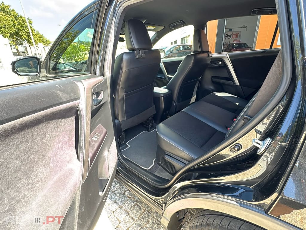 Toyota RAV4 2.5 HSD Comfort