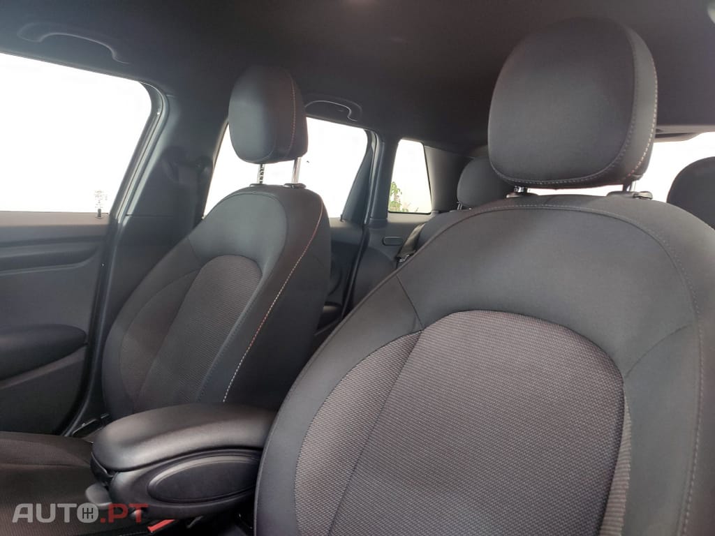 MINI Cooper D