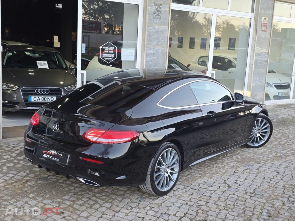 Mercedes-Benz C 220 d Coupe 9G-TRONIC AMG Line
