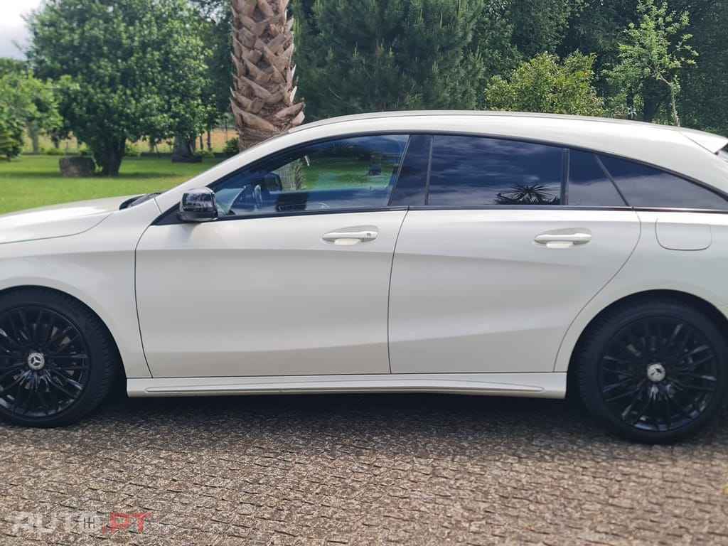 Mercedes-Benz CLA 220 d Shooting Brake AMG Line Aut.