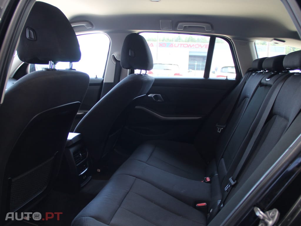 BMW 320 d Touring Auto
