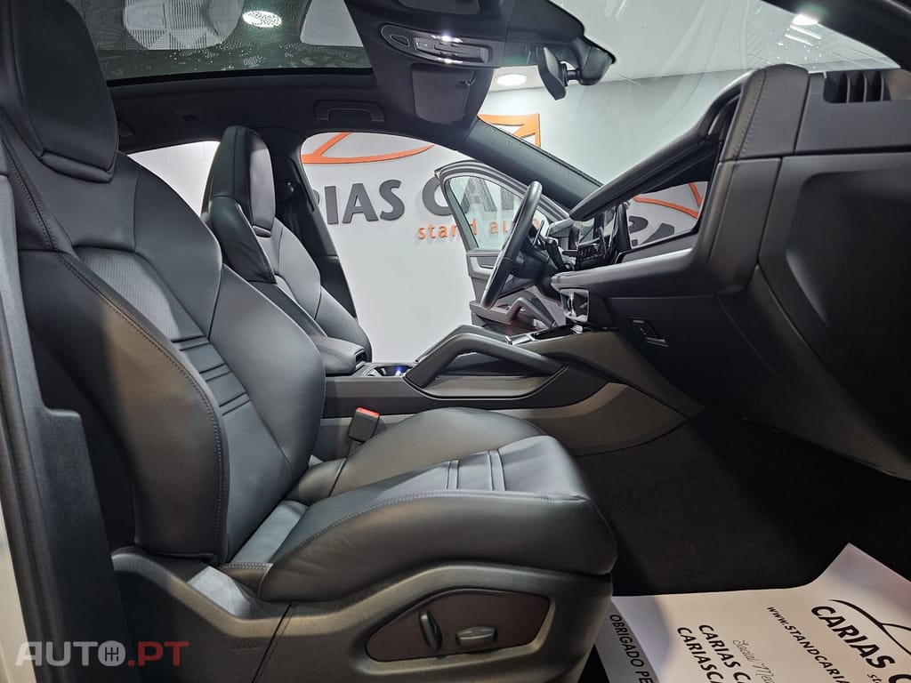 Porsche Cayenne E-Hybrid Black Edition