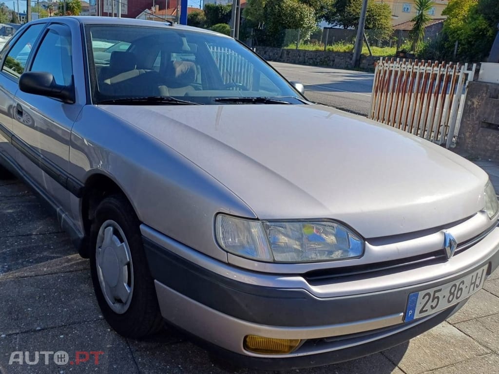 Renault Safrane 2.0 Si RT