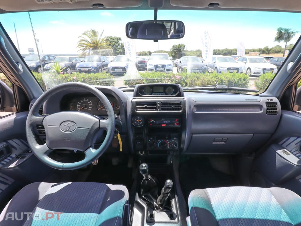 Toyota Land Cruiser 3.0 TD Standard