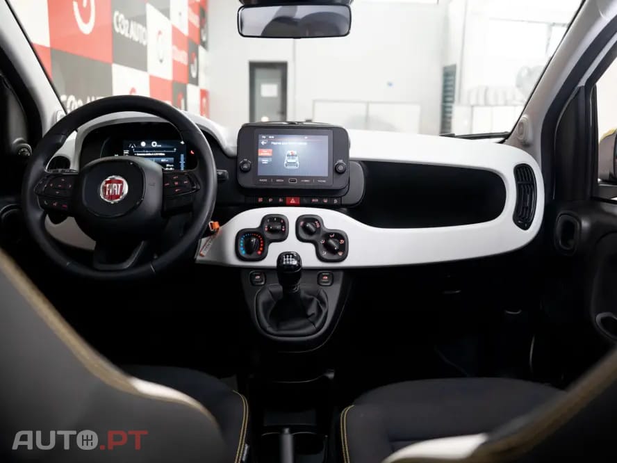 Fiat Panda Pandina 1.0 Hybrid