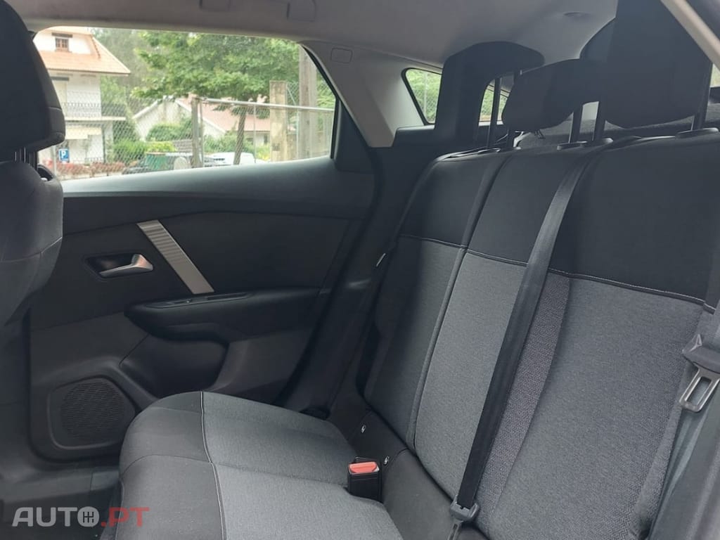 Citroen e-C4 136 YOU