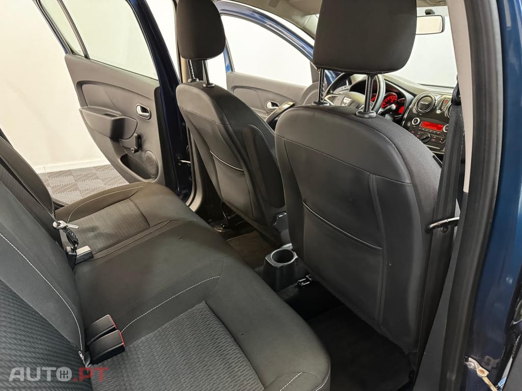 Dacia Sandero 1.0 SCe Essential