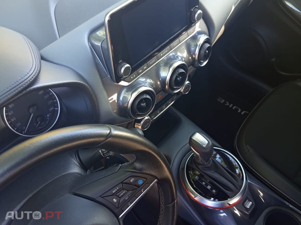 Nissan Juke Tekna 1.0 DIG-T