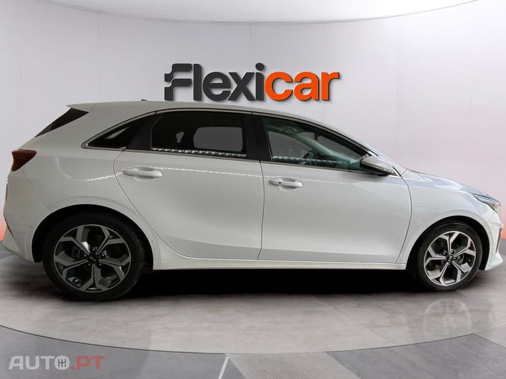 Kia Ceed 1.4 T-GDI TX+SRF 7DCT