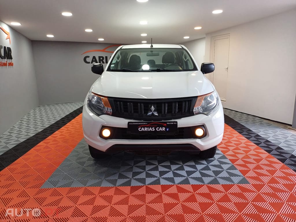 Mitsubishi L200 4X2