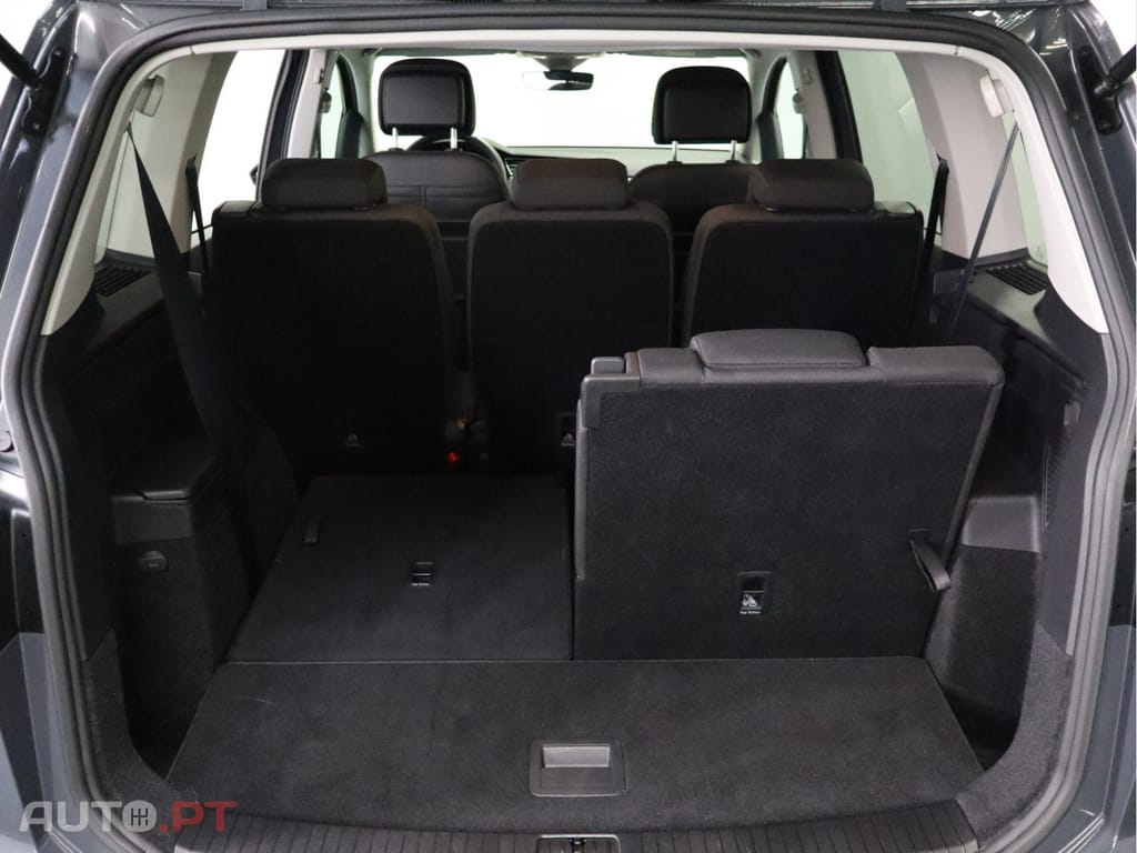 Volkswagen Touran 2.0 TDI CONFORTLINE DSG