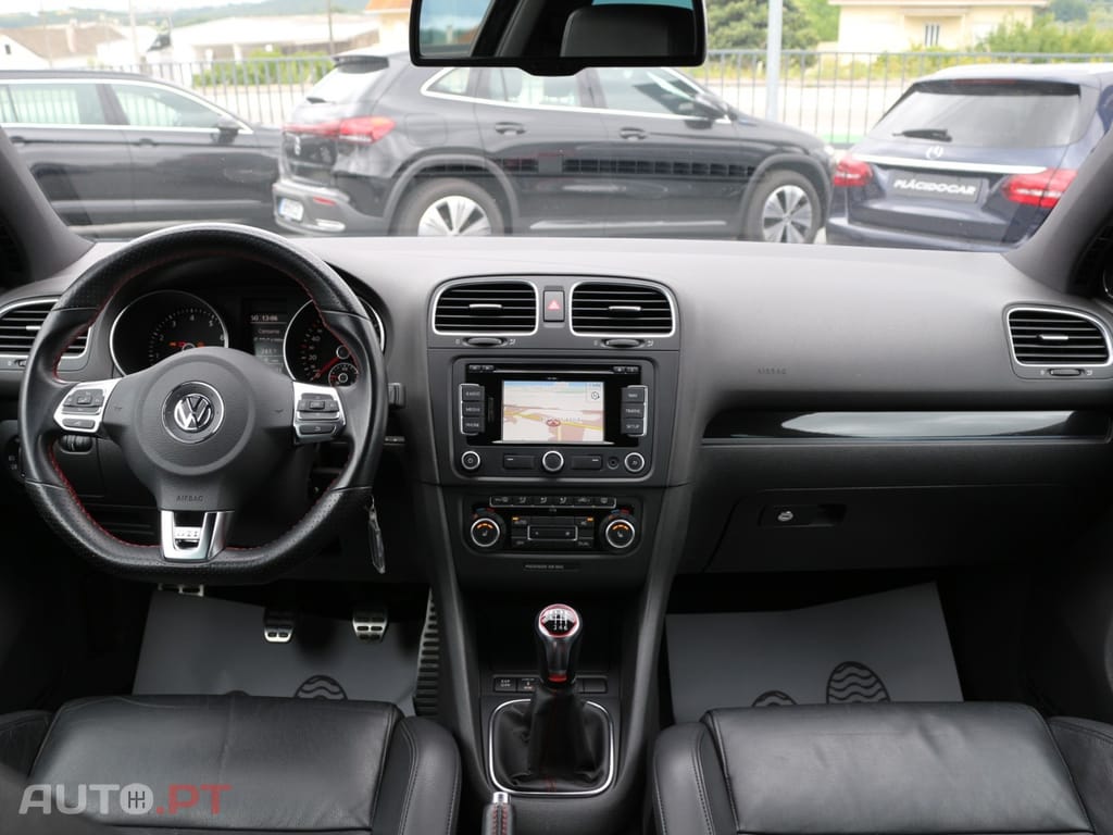 Volkswagen Golf VI 2.0 GTi