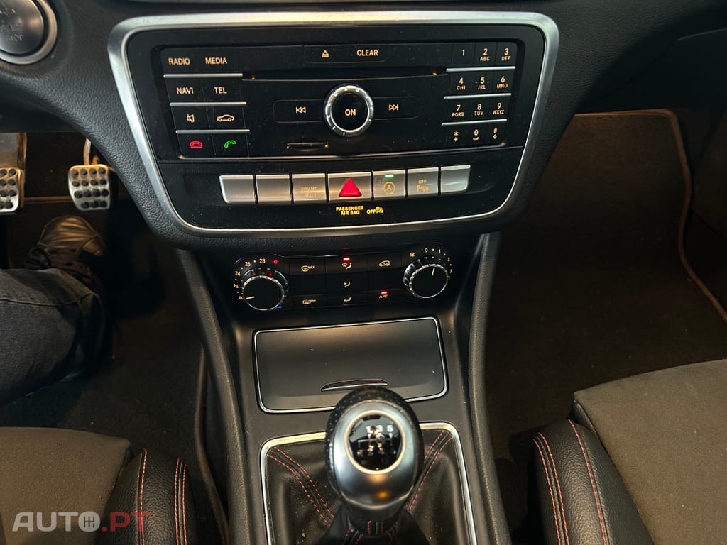 Mercedes-Benz CLA 200 d AMG Line