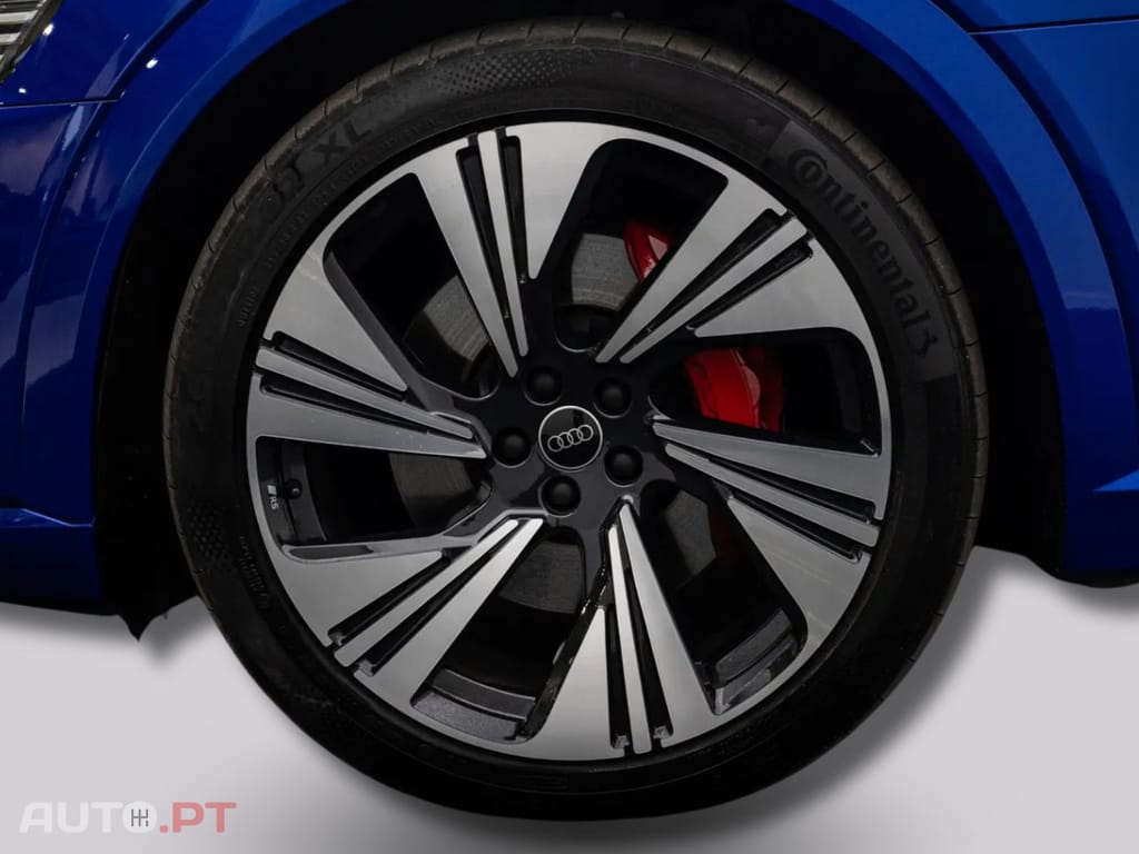 Audi Q8 E-Tron 55 2x S LINE BLACK I.V.A DEDUTÍVEL