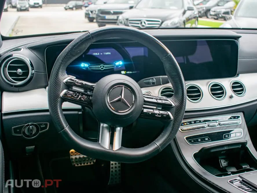Mercedes-Benz E 300 de AMG Line
