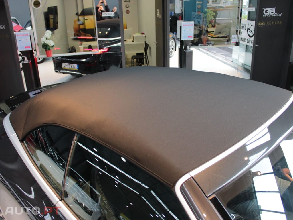 Mercedes-Benz E 220 AMG LINE