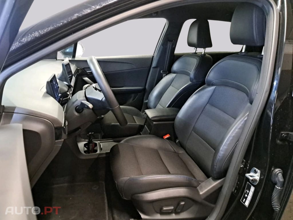 MG MG4 Luxury 64 kWh I.V.A DEDUTIVEL 