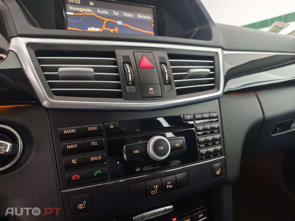 Mercedes-Benz E 250 CDi Avantgarde BlueEfficiency Auto.