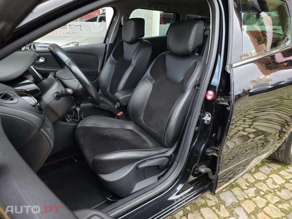 Renault Clio Sport Tourer 1.5 dCi Limited
