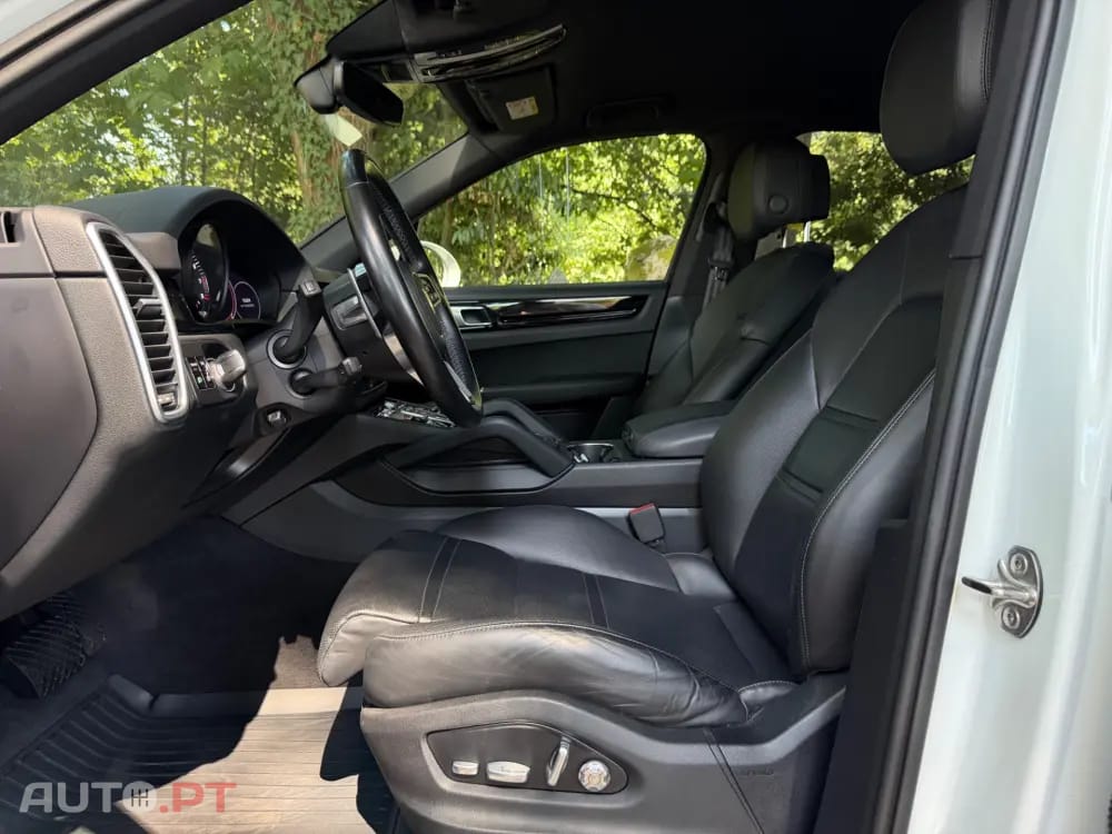 Porsche Cayenne E-Hybrid