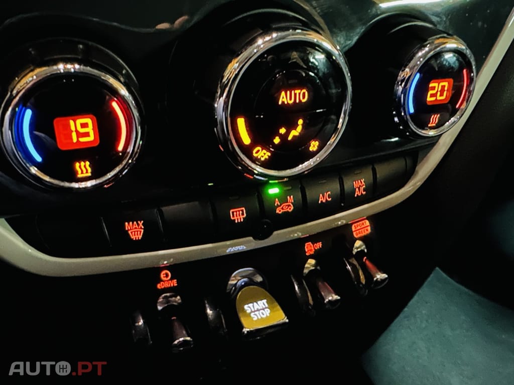 MINI Countryman Cooper SE ALL4 Auto