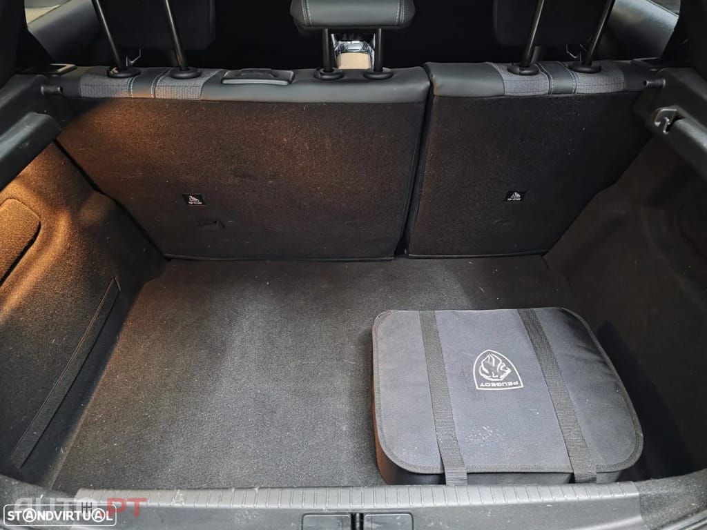 Peugeot E-208 50 kWh Active Pack