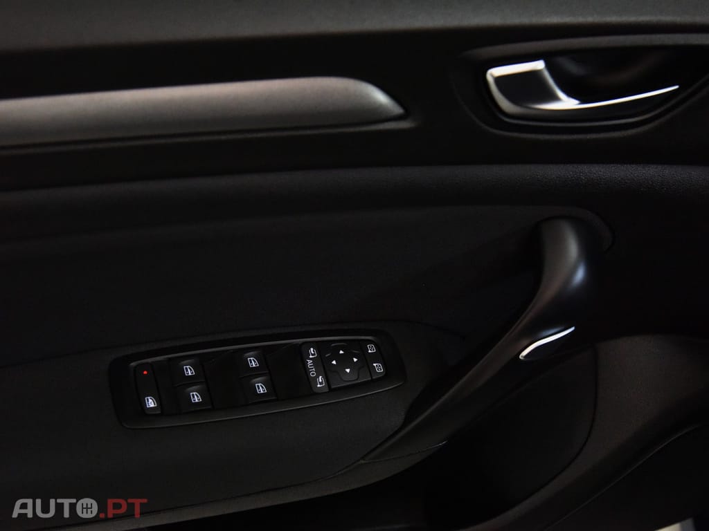 Renault Mégane Sport Tourer 1.6 E-Tech Plug-In Intens