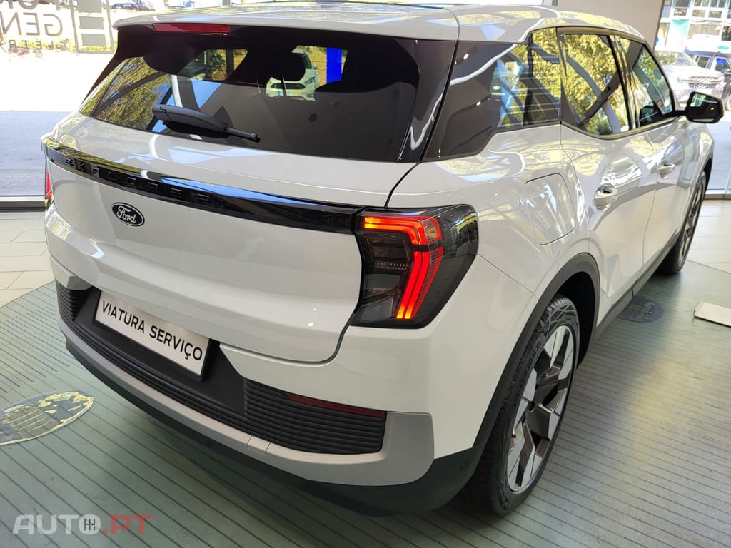 Ford Explorer 77 kWh Premium