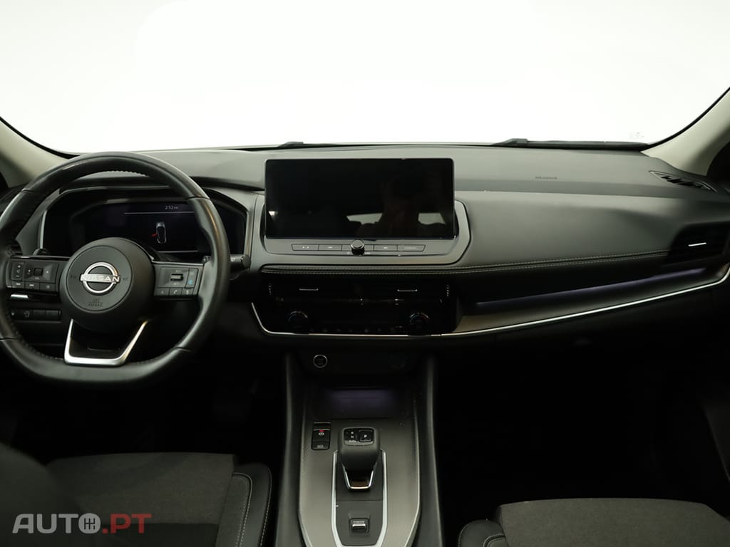 Nissan Qashqai Qashqai 1.3 DIG-T N-Connecta LED Xtronic