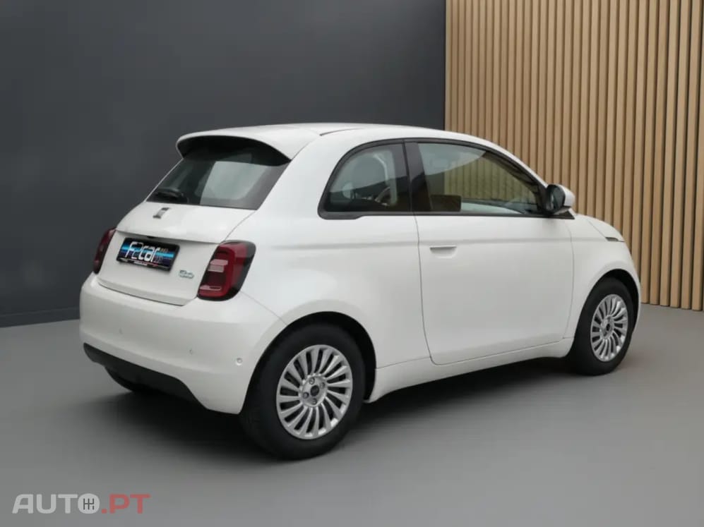Fiat 500e 42 kWh Icon
