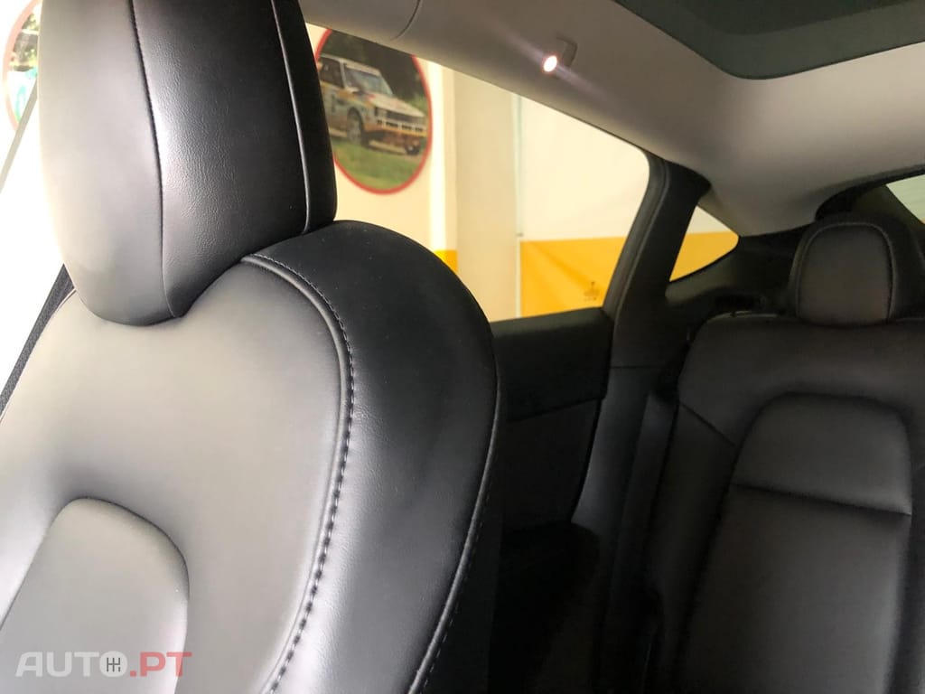 Tesla Model Y Performance Tração Integral