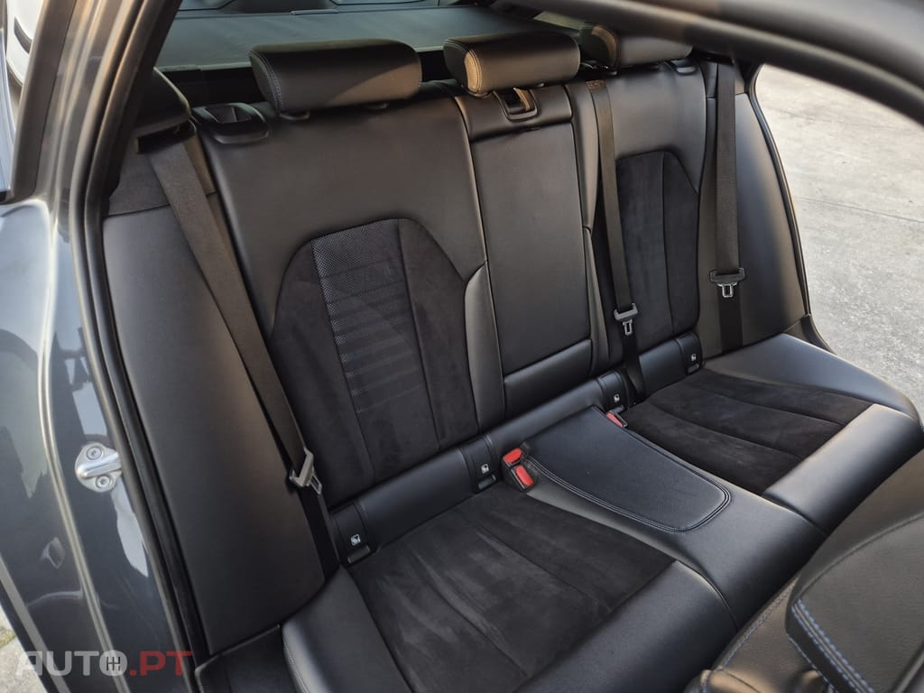 BMW 320 d Pack M Shadow Auto