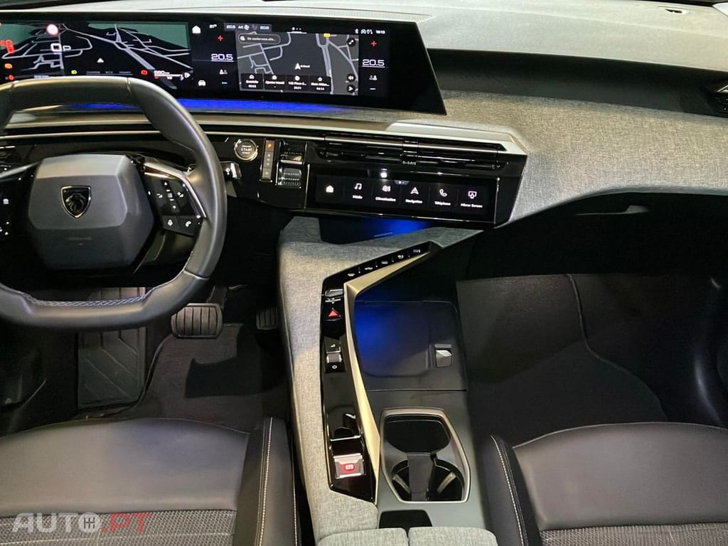 Peugeot 3008 1.2 Hybrid Allure e-DCS6