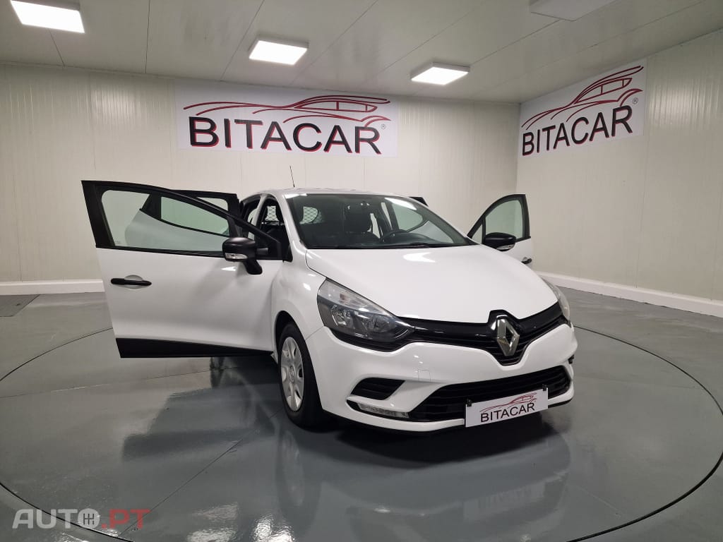 Renault Clio SOCIETE 1.5 DCI ZEN IVA DEDUTIVEL
