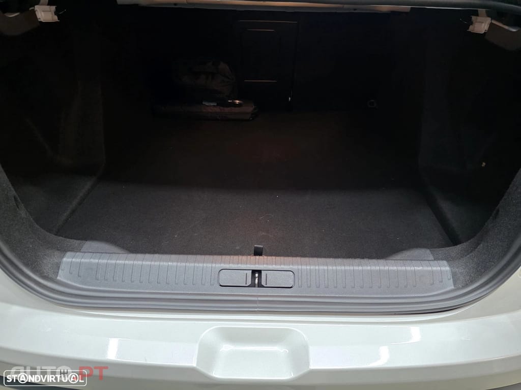 Citroen e-C4 50 kWh Shine Pack